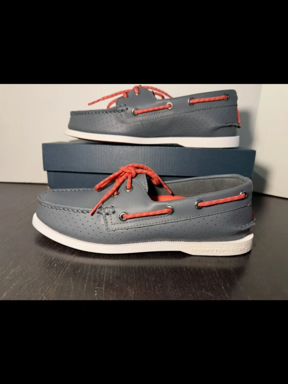 Sperry Resort A/O 2-Eye Perforated Top Sider Boat Shoes Grey Mens 7.5M